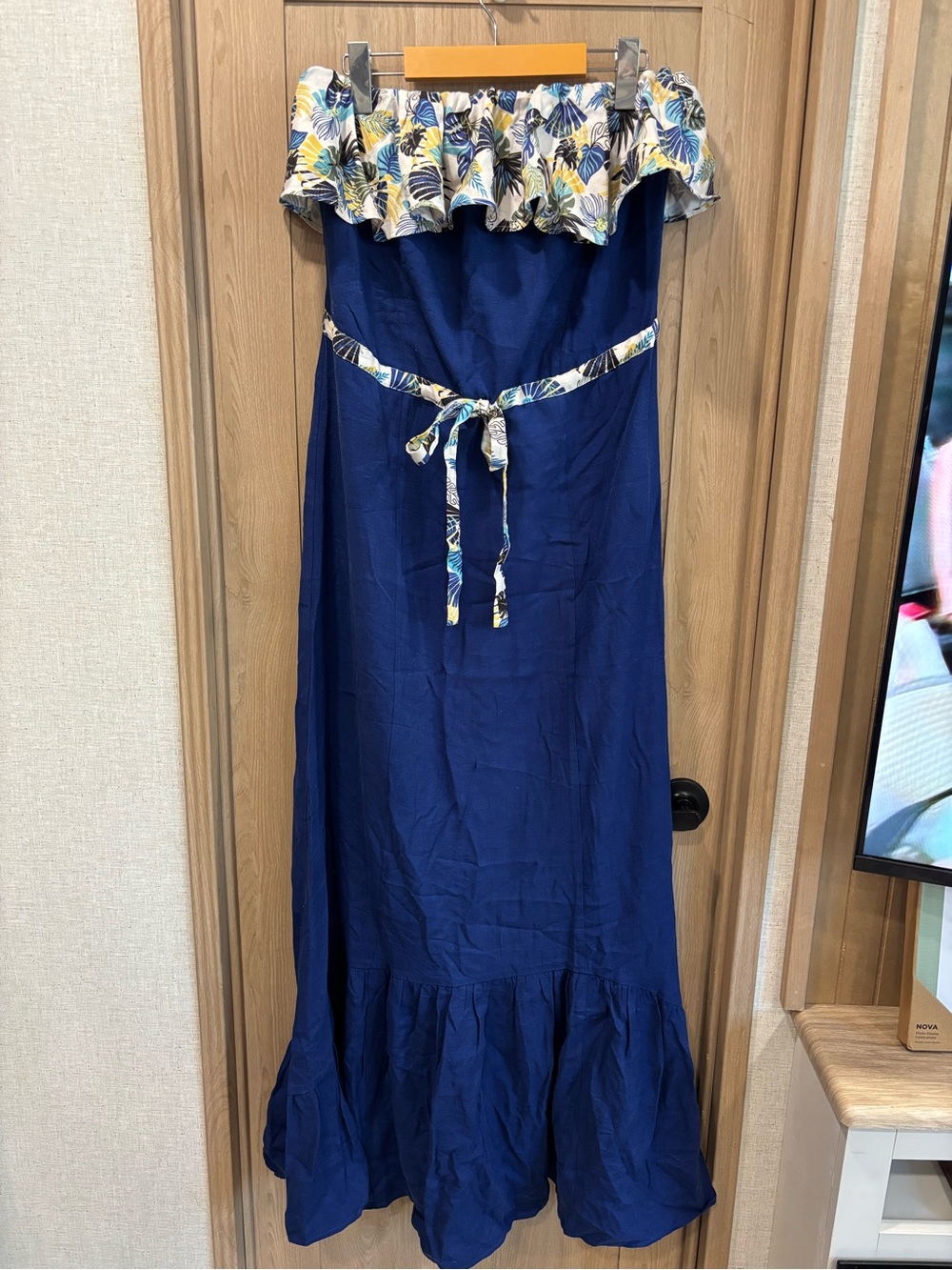 Trefle & Saba Rock Maxi Dress Size S NEW Vacation Ruffles Beach